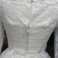 60's New York Short Wedding Dress - Image 4