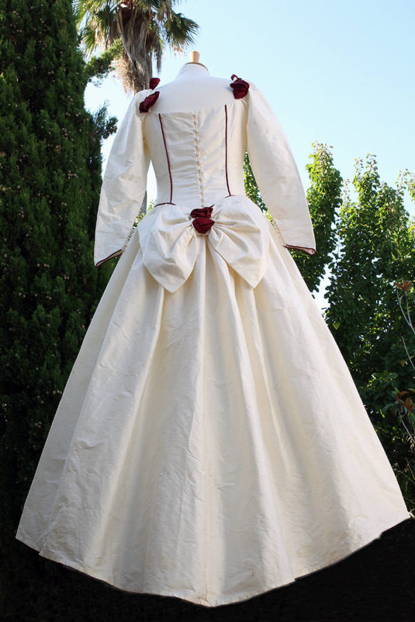 80's  Cream Silk Wedding Dress  with  Red Roses