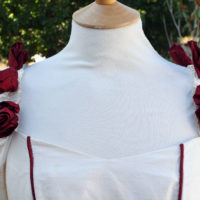 80's  Cream Silk Wedding Dress  with  Red Roses - Image 6
