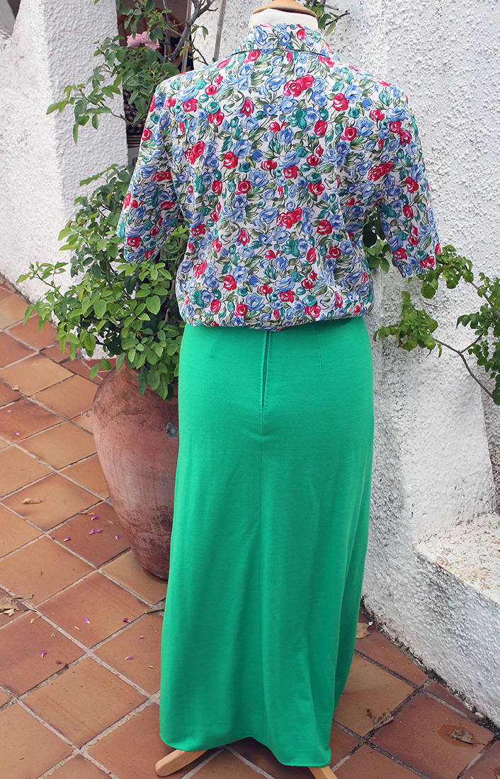 70's Floral Shirt & Green Maxi Skirt. - Vintage Xaló